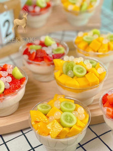 Coconut jelly cup (mango)