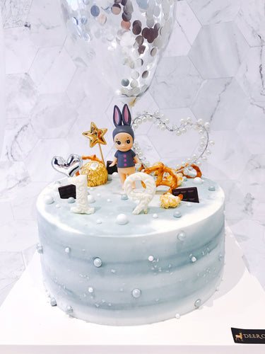 Grey Sony Angel Cake